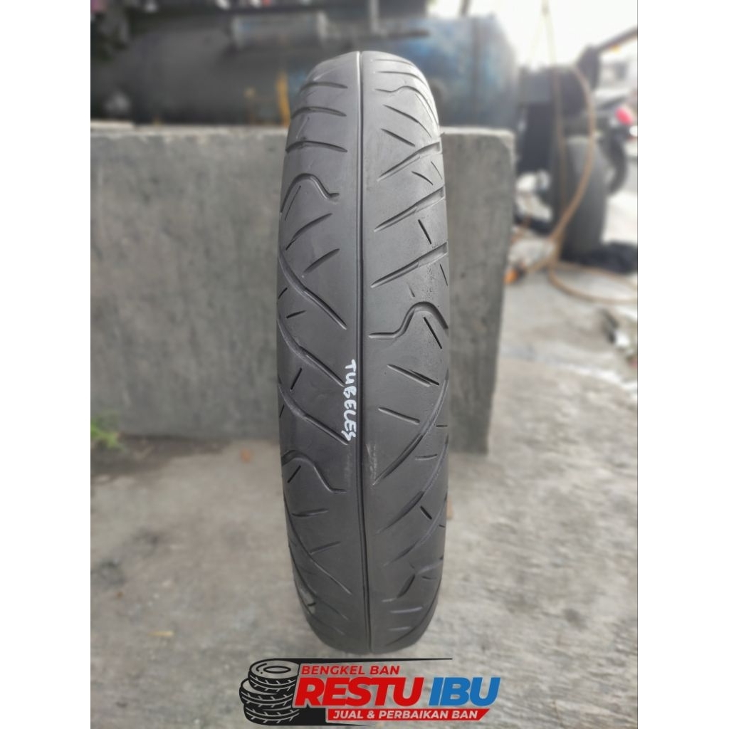 Ban Tubeles IRC Road Winner RX-01F 110/70-17