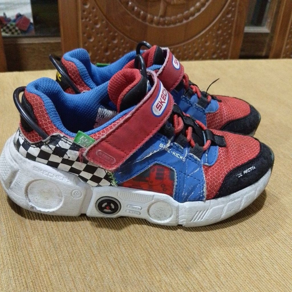 Sepatu Skechers Game Over prelove
