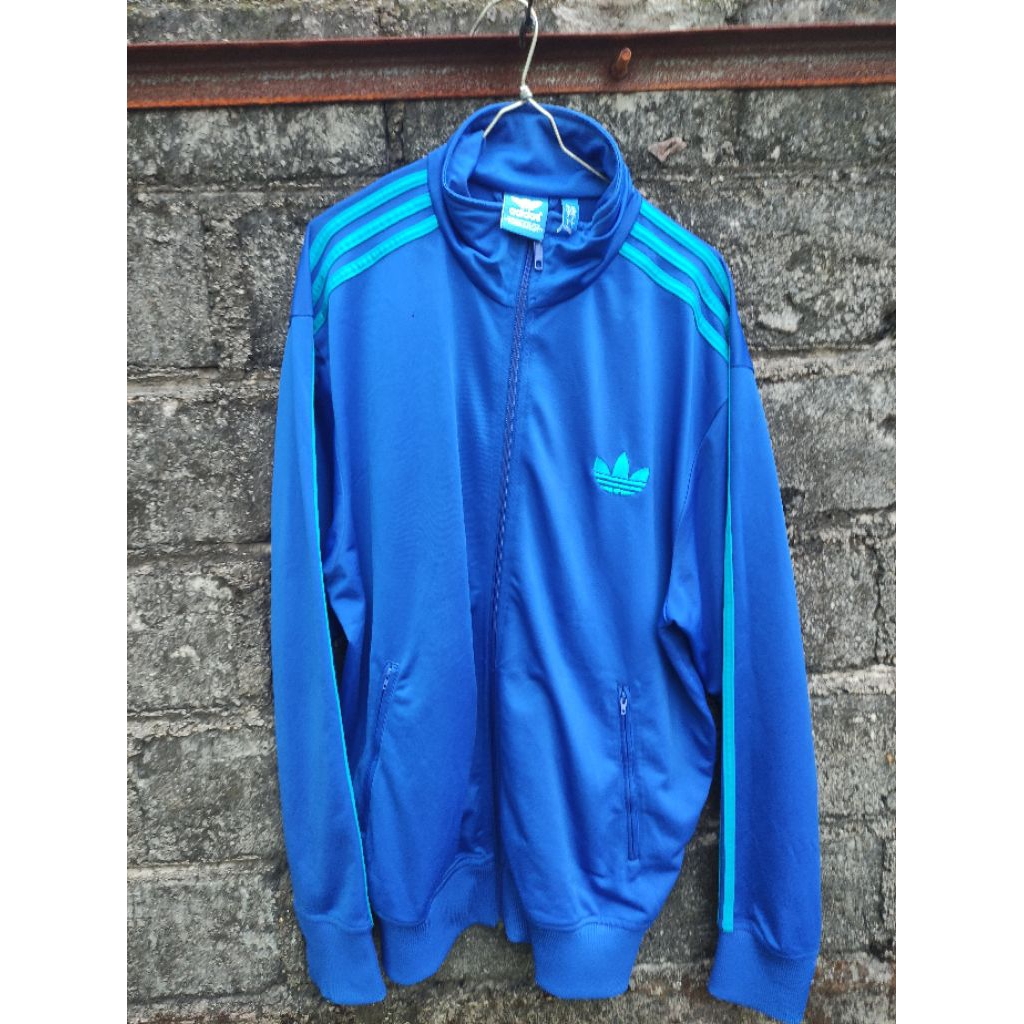 tracktop adidas bali