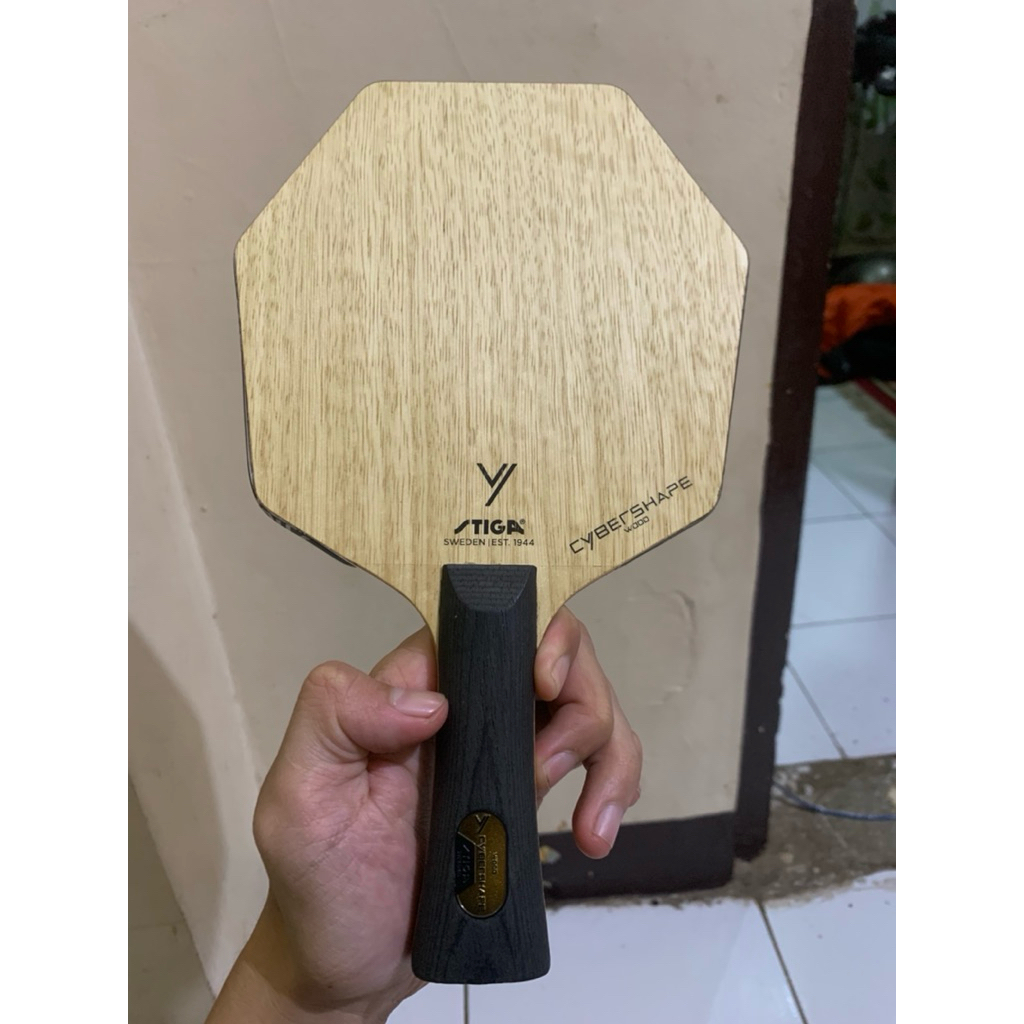 stiga cybershape wood cwt (custom weight technology) pegangan FL. kondisi second.