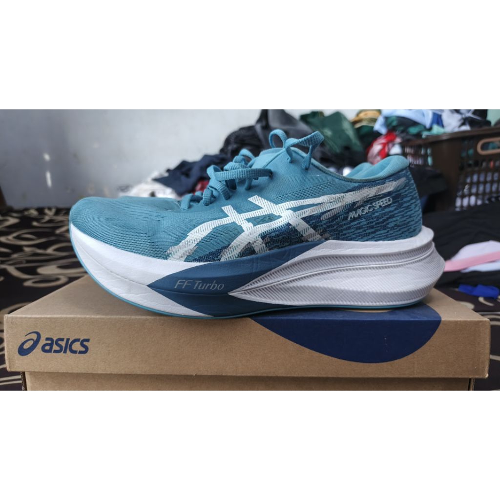 SEPATU LARI ASICS MAGIC SPEED 4 [SECOND]