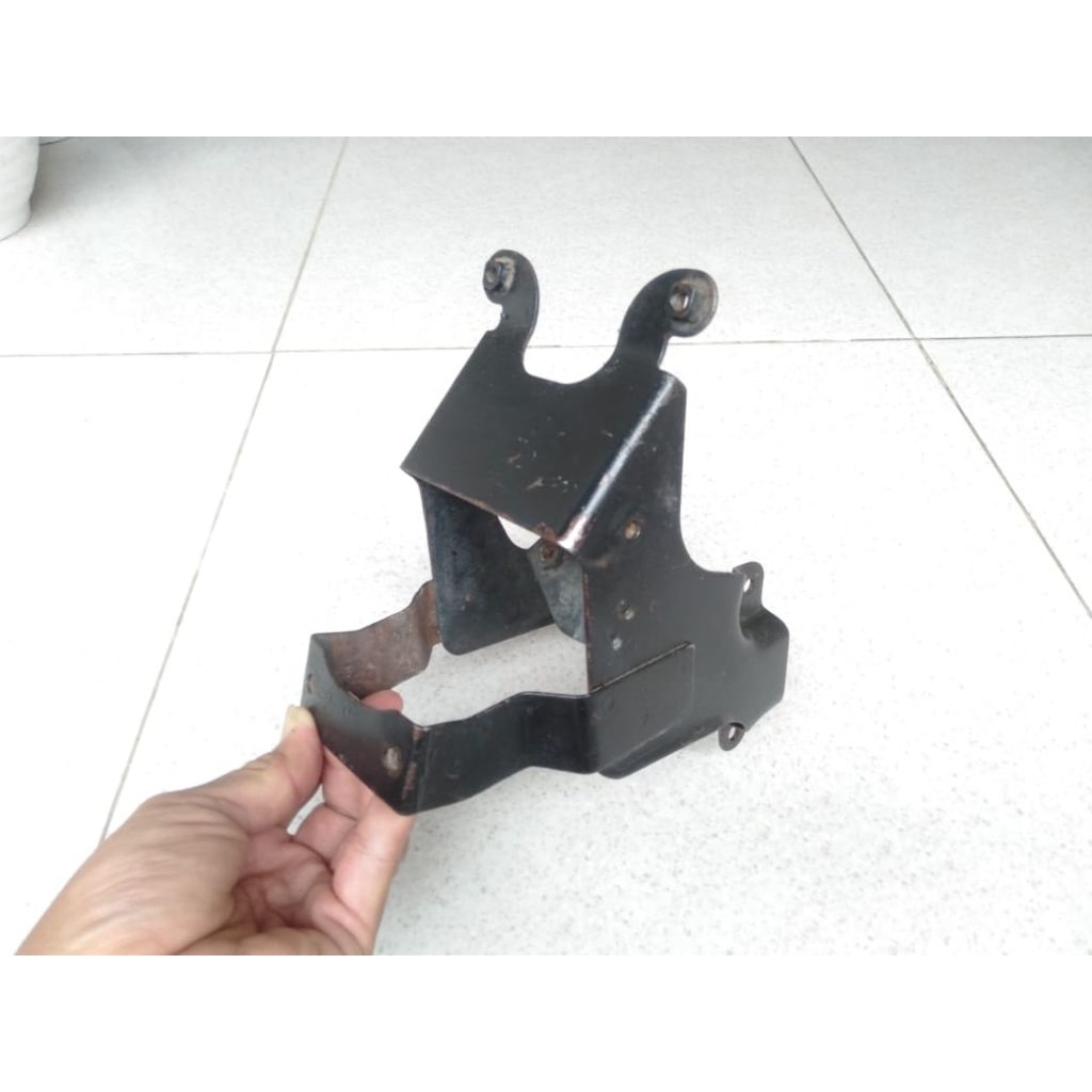 Bracket Dudukan Braket Panel Dada F1ZR F1Z R Subtitusi Vega R Originaly
