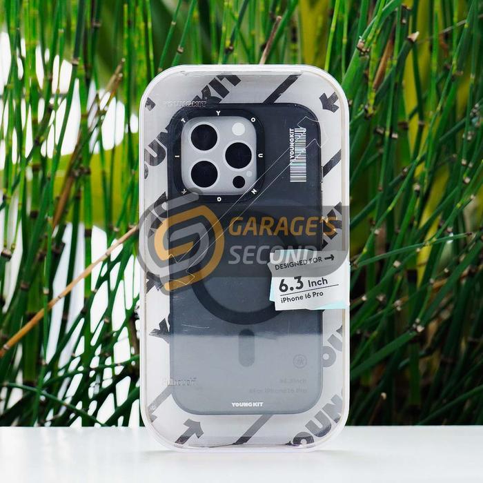 Youngkit Case iPhone 16 Pro – Hidden Sand