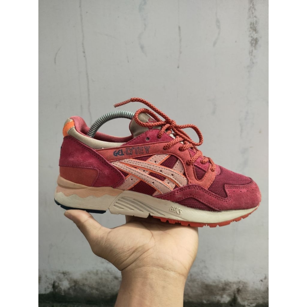 sepatu kasual wanita asik gel