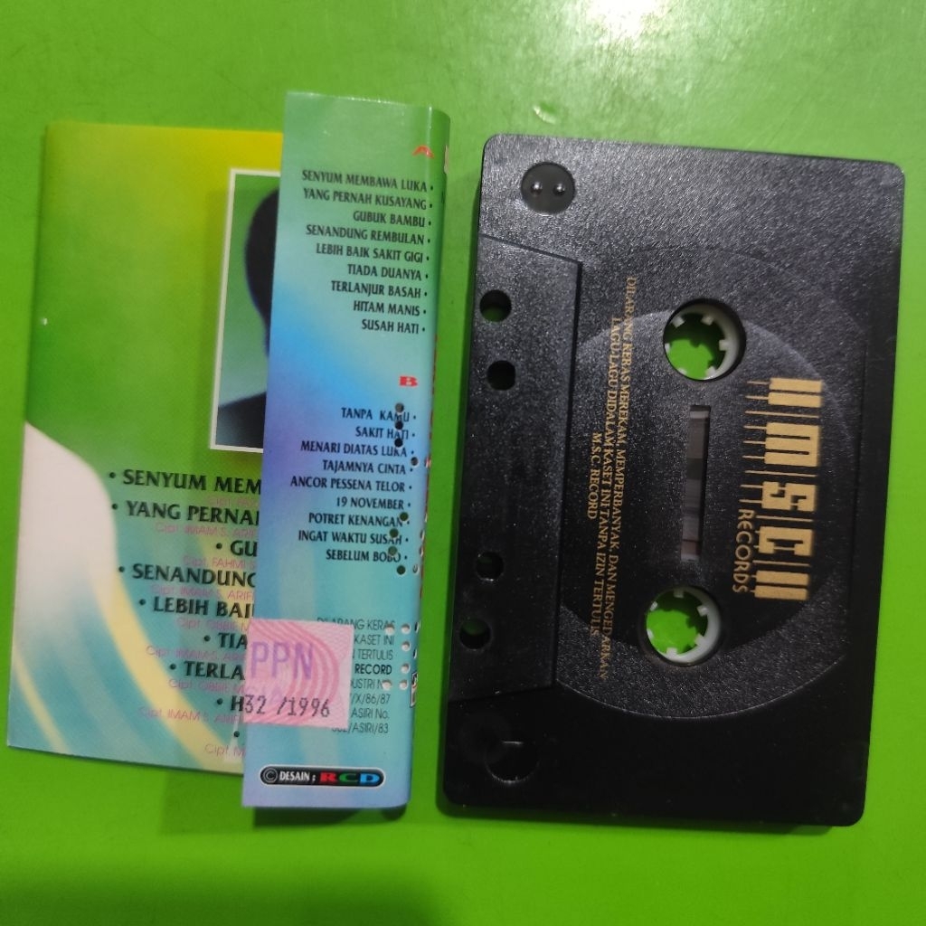 Kaset MEGGI Z & IMAM S. ARIFIN 18 Mega Hits