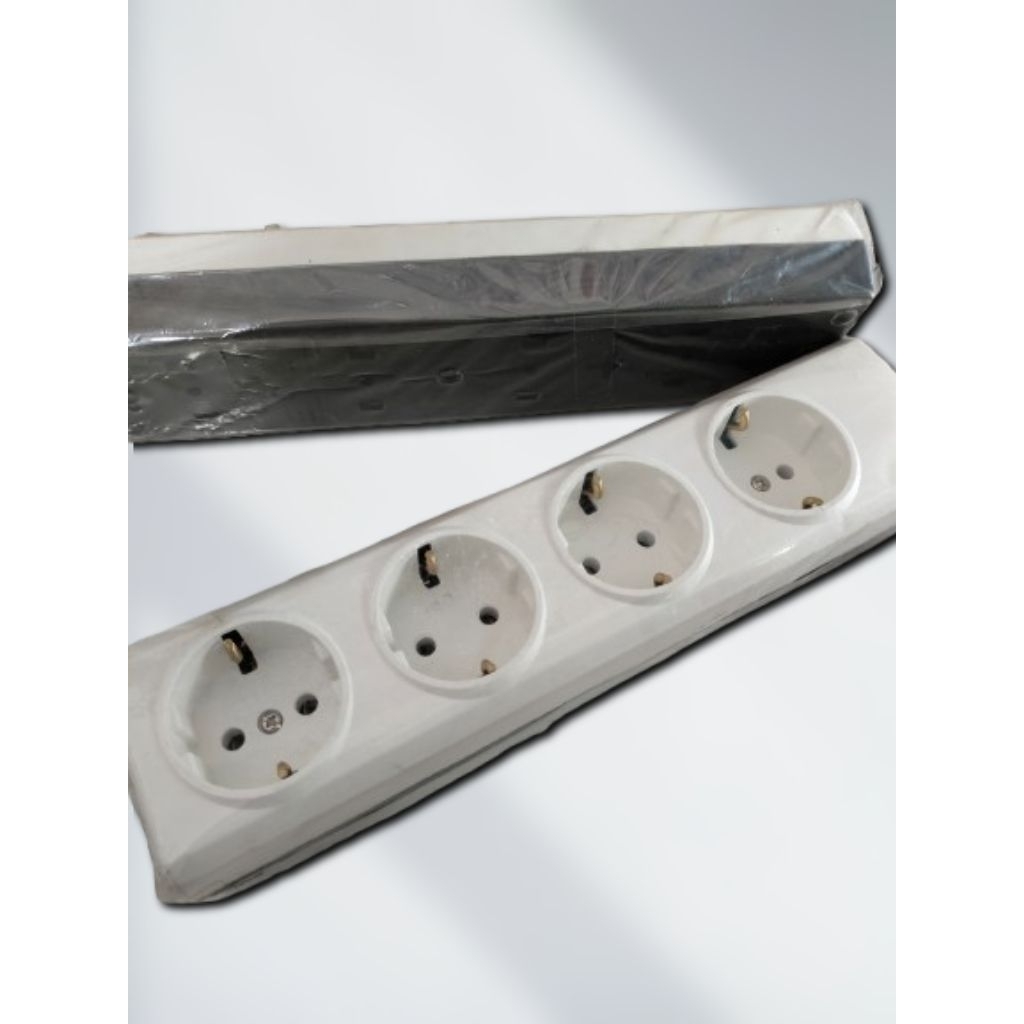 colokan broco 4 Lubang