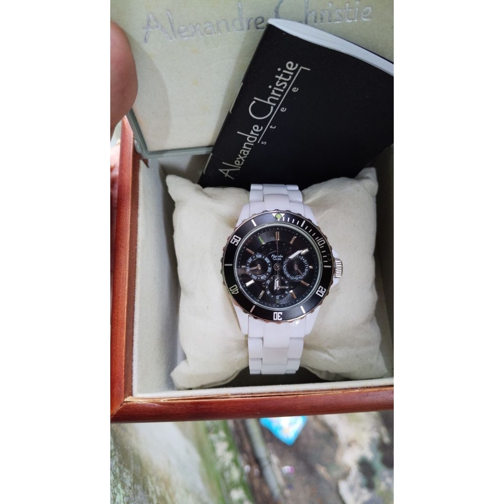 Jam Alexander christie second