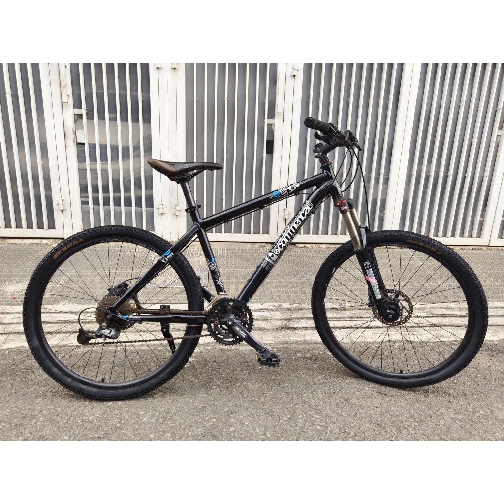 sepeda commencal premier 26" istimewah