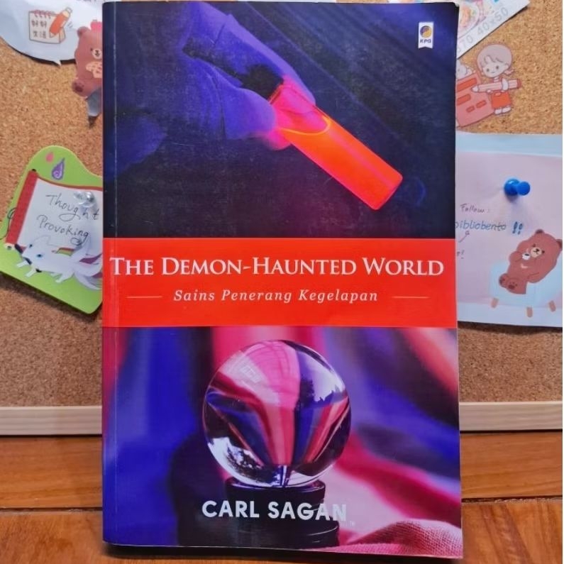 Carl Sagan - The Demon Haunted World [Preloved] - Buku sains astronomi - Buku preloved
