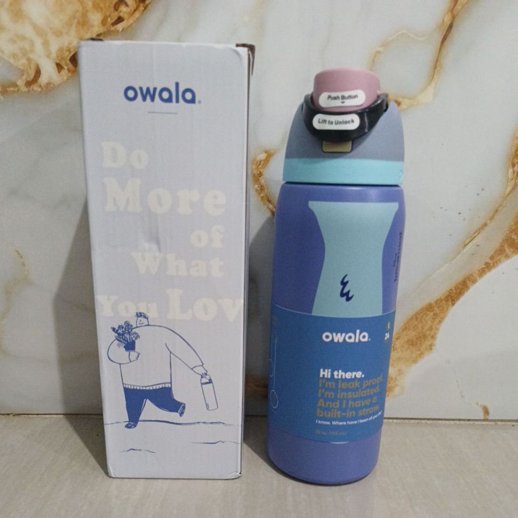 Owala Stitch Tumbler 32oz