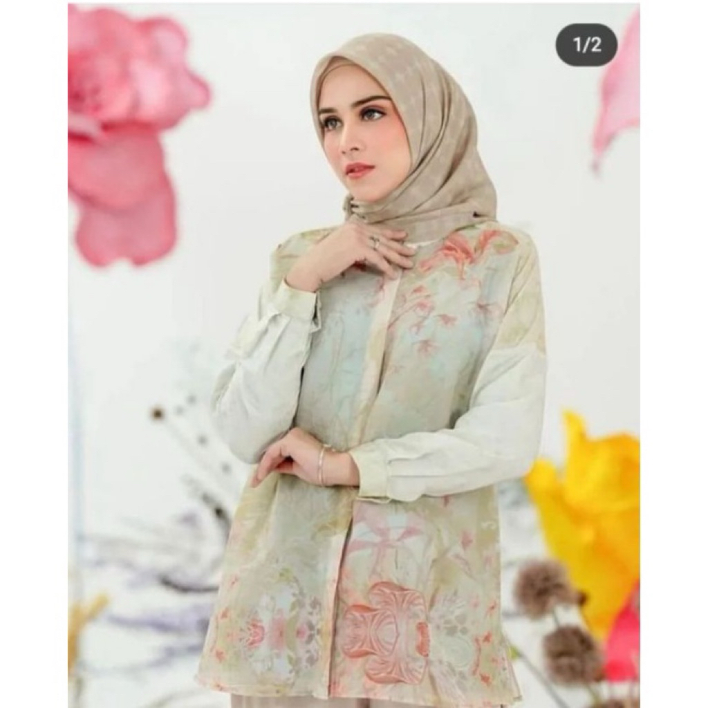 Valvia Top Benang Jarum X Ria Miranda