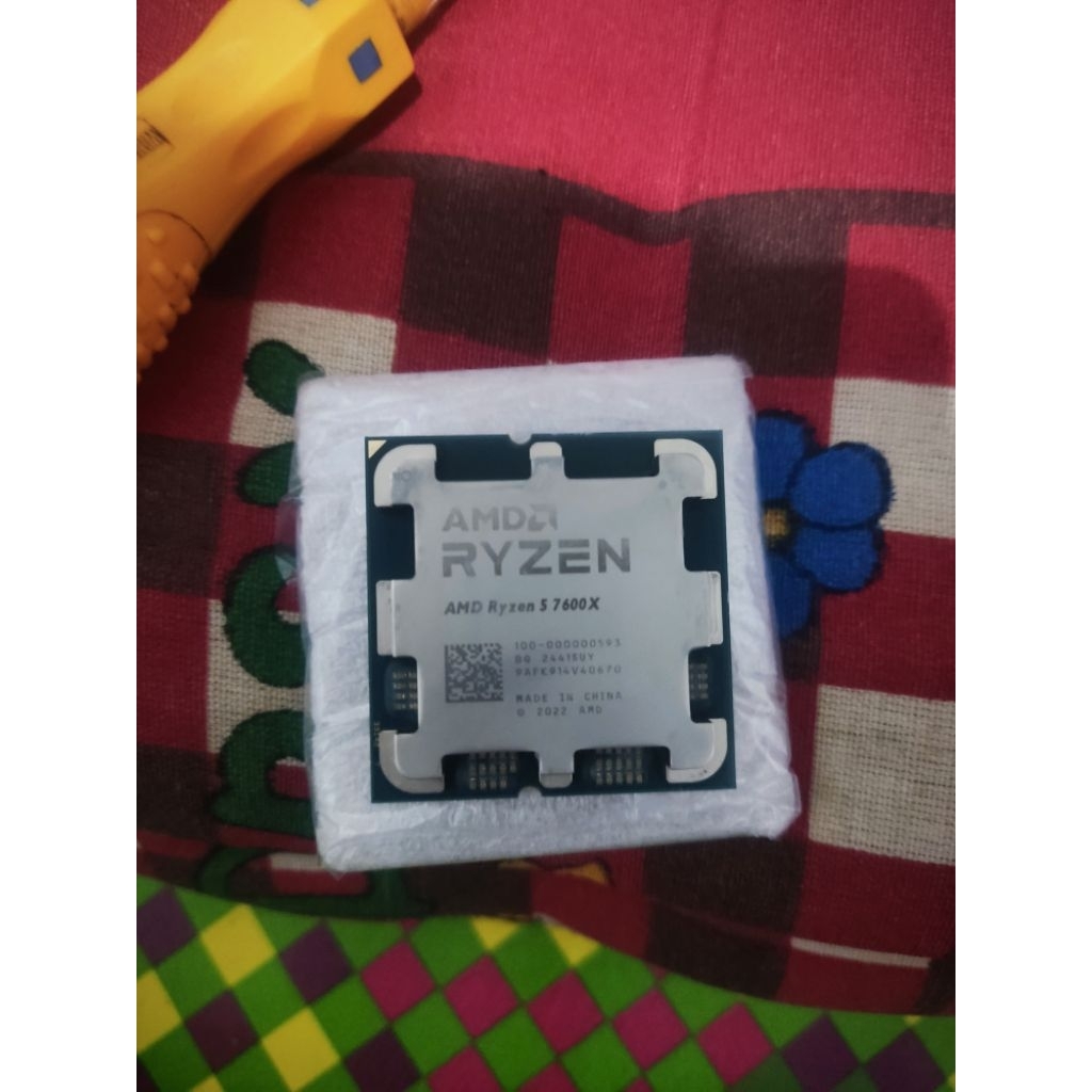 amd ryzen 5 7600x tray