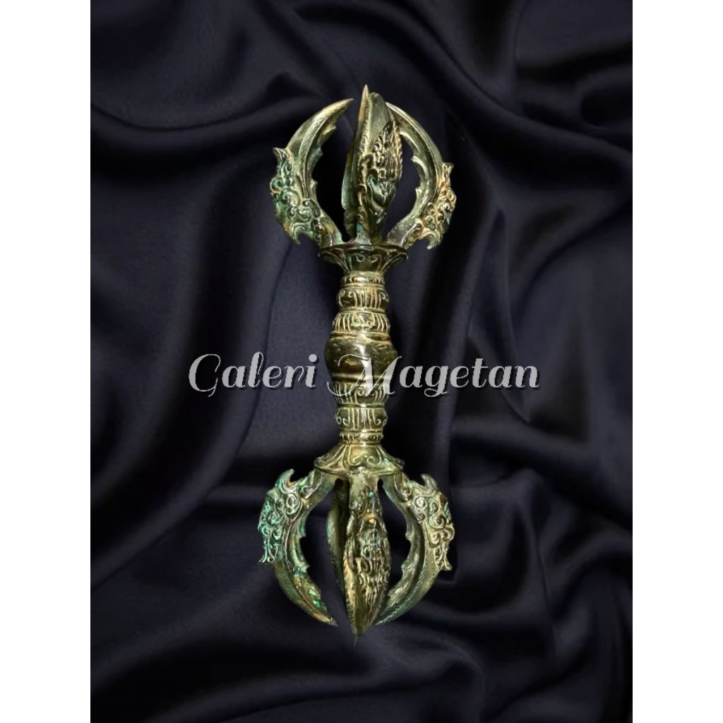 Patung Bajra Vajra Hitam Perunggu 40 Cm Kode Jm199