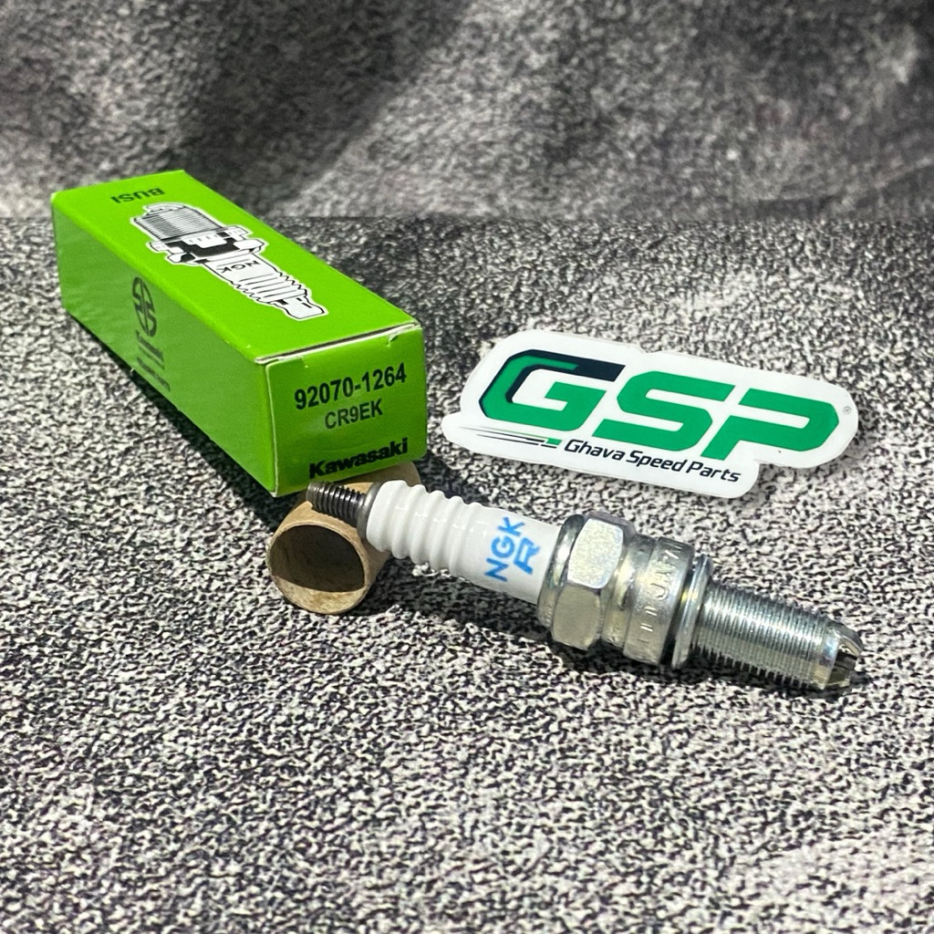 Busi CR9EK Kawasaki Z800 Original 92070-1264 Plug Spark CR9EK NGK