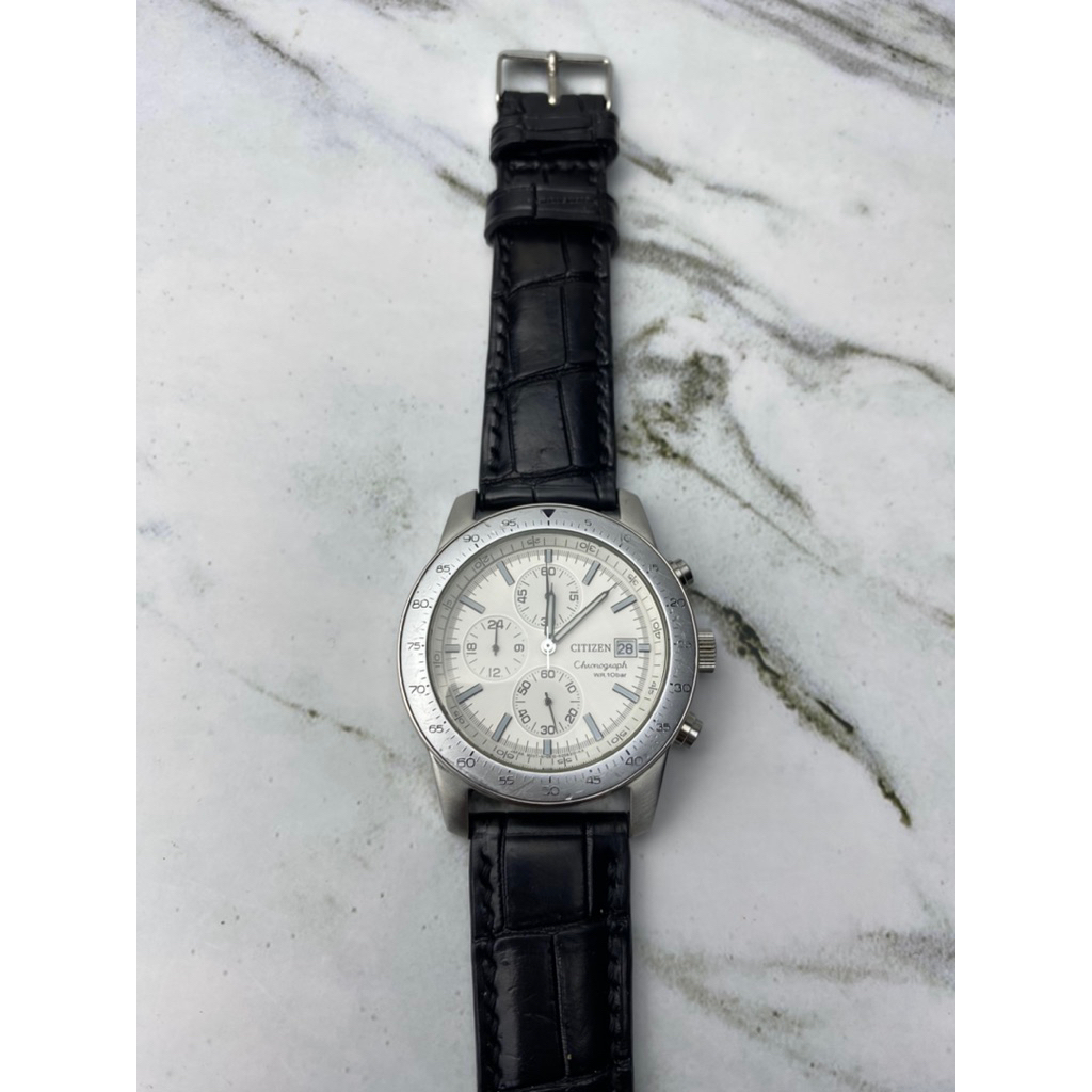 Jam Tangan Pria Vintage Citizen Chronograph Tank 0610-K005124 – White/Silver Stainless Steel Quartz