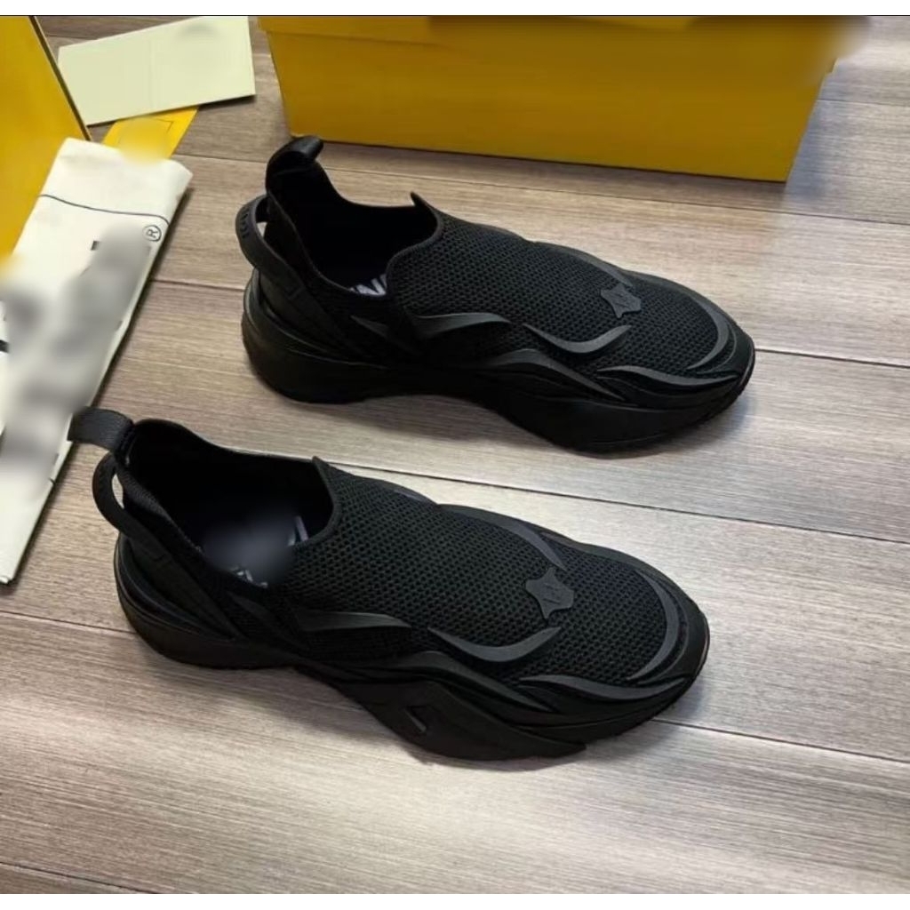 SNEAKER SLIP ON MULES HITAM SEPATU SLIP ON PRIA BRANDED
