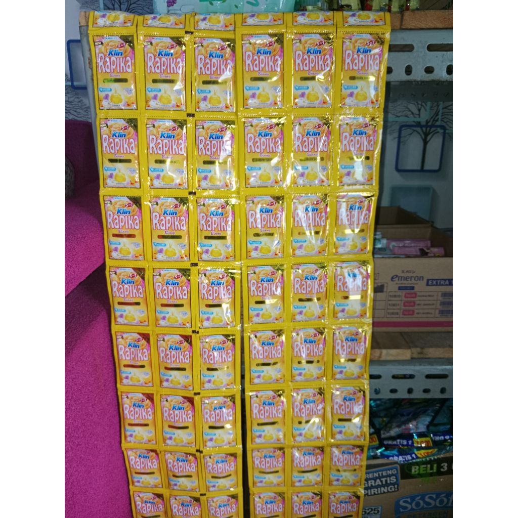 rapika pelicin pakaian