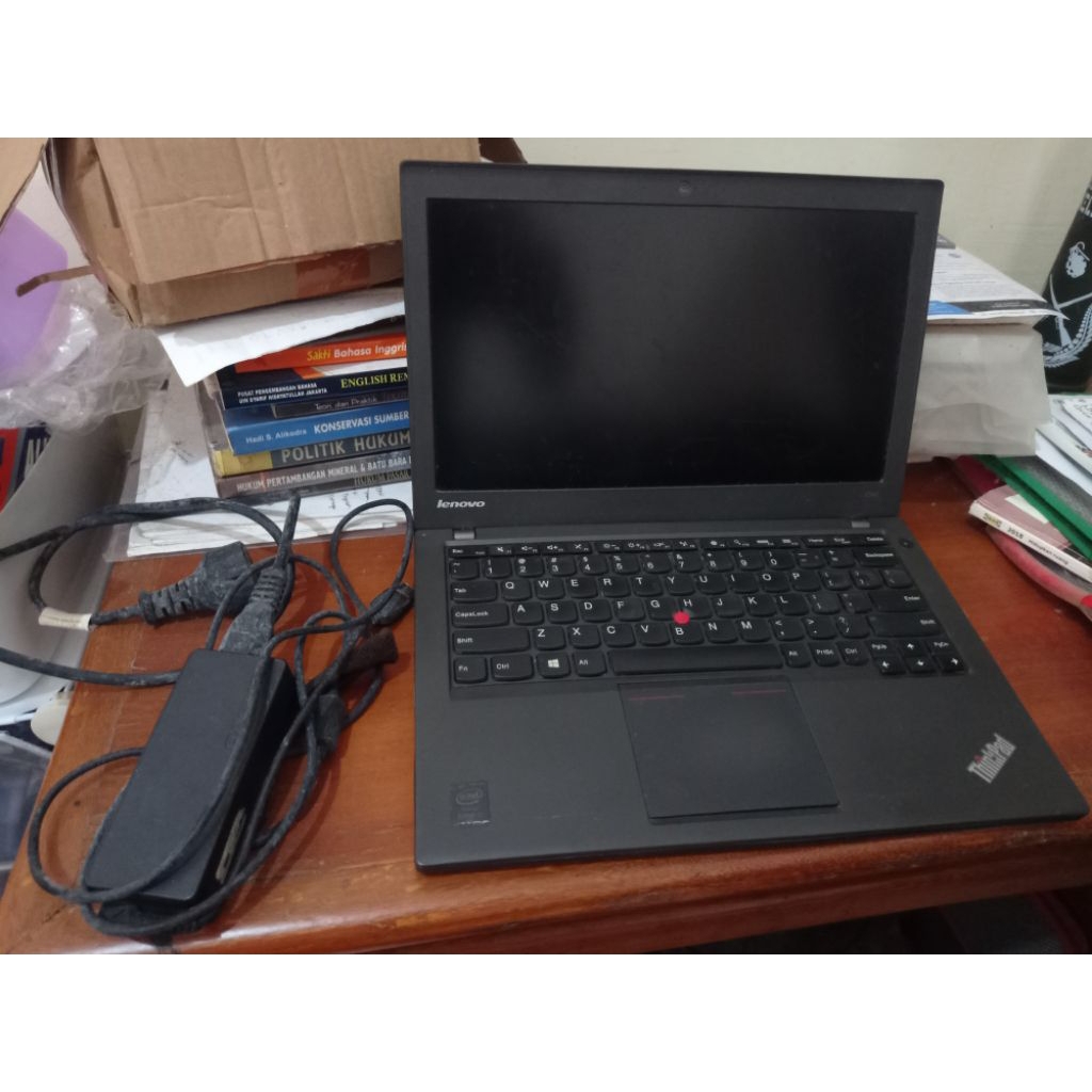 Laptop Lenovo Thinkpad X240, (RUSAK, BEKAS MATI TOTAL) RAM DDR3L 8GB HDD 500GB