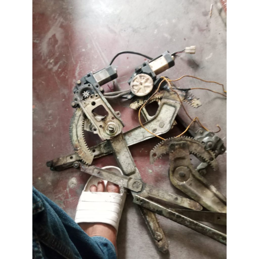 Power window panther