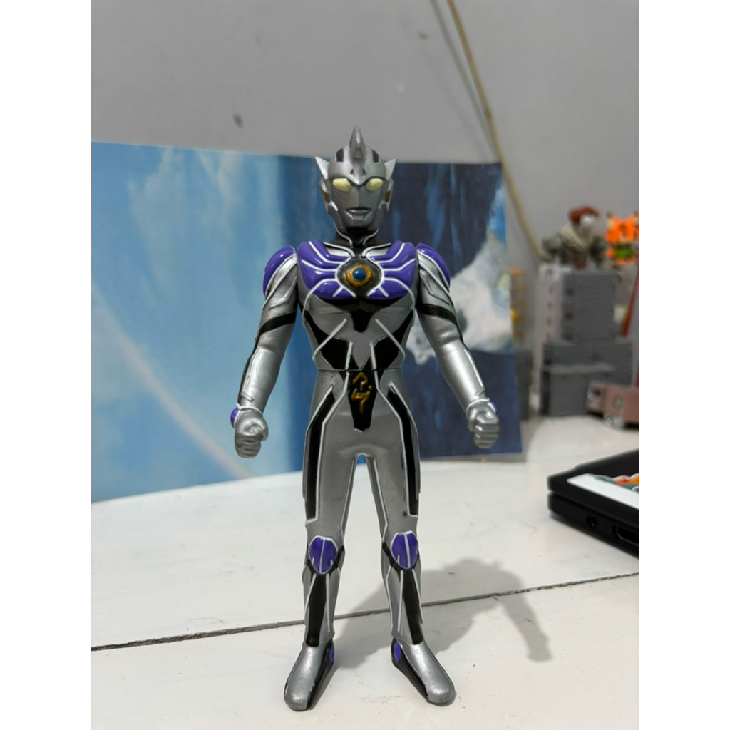Ultraman legend bandai original