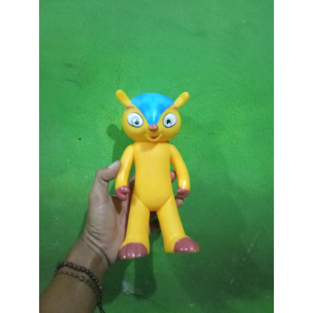 mainan figure maskot world cup Brazil