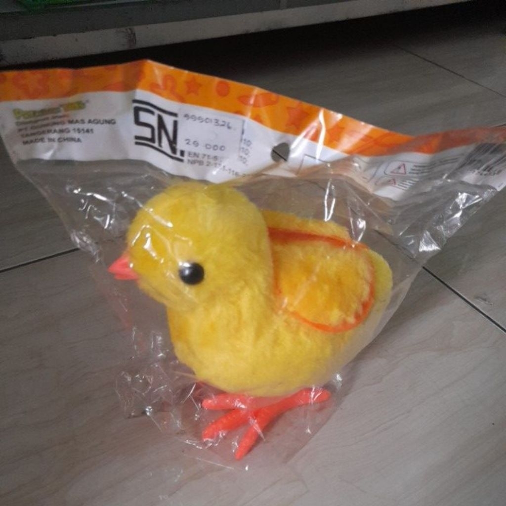 A1. Mainan ayam ayaman uk jumbo ready warna kuning