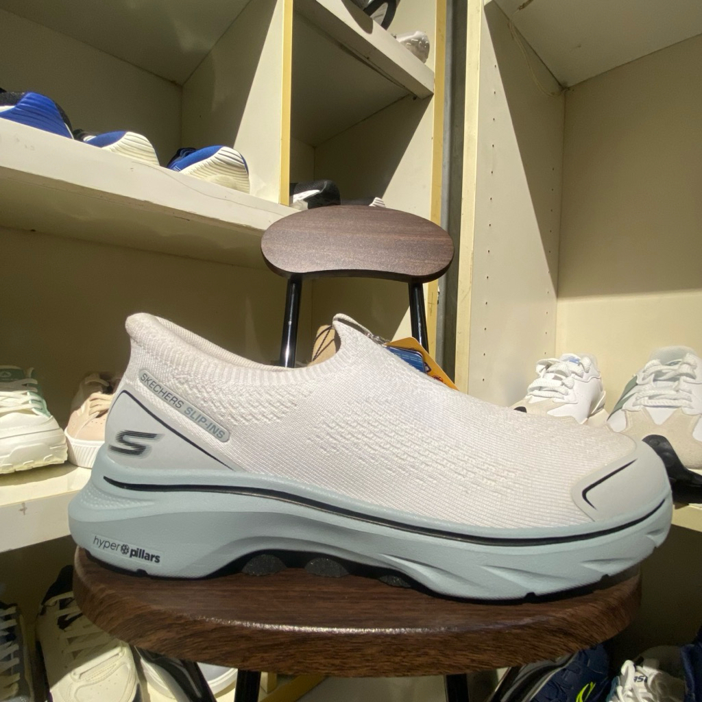 Skechers Go Walk 7 White (Slip On) 100% Original Guarantee