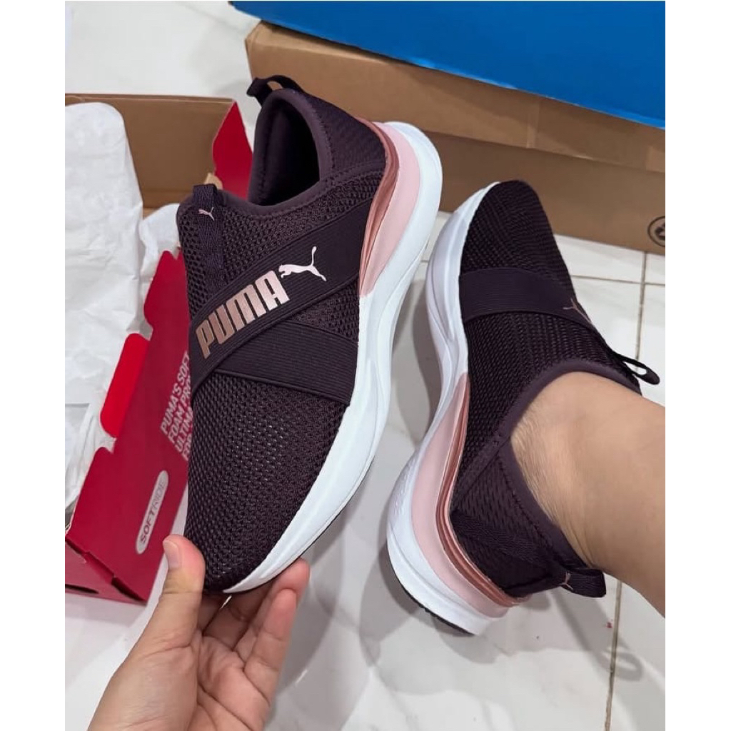 Sepatu Running Puma Softride Slip On Wanita