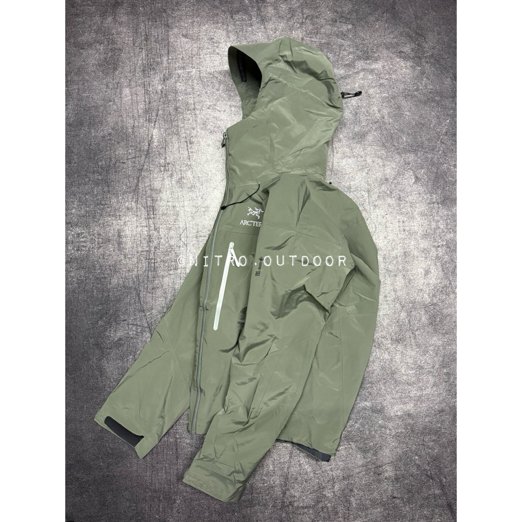 ARC’TERYX ALPHA SV 6 GORE-TEX PRO