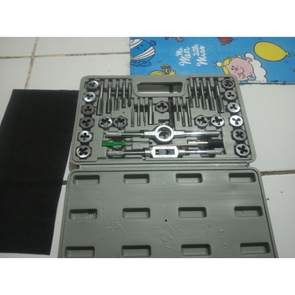 TAP & DIESET 40PC