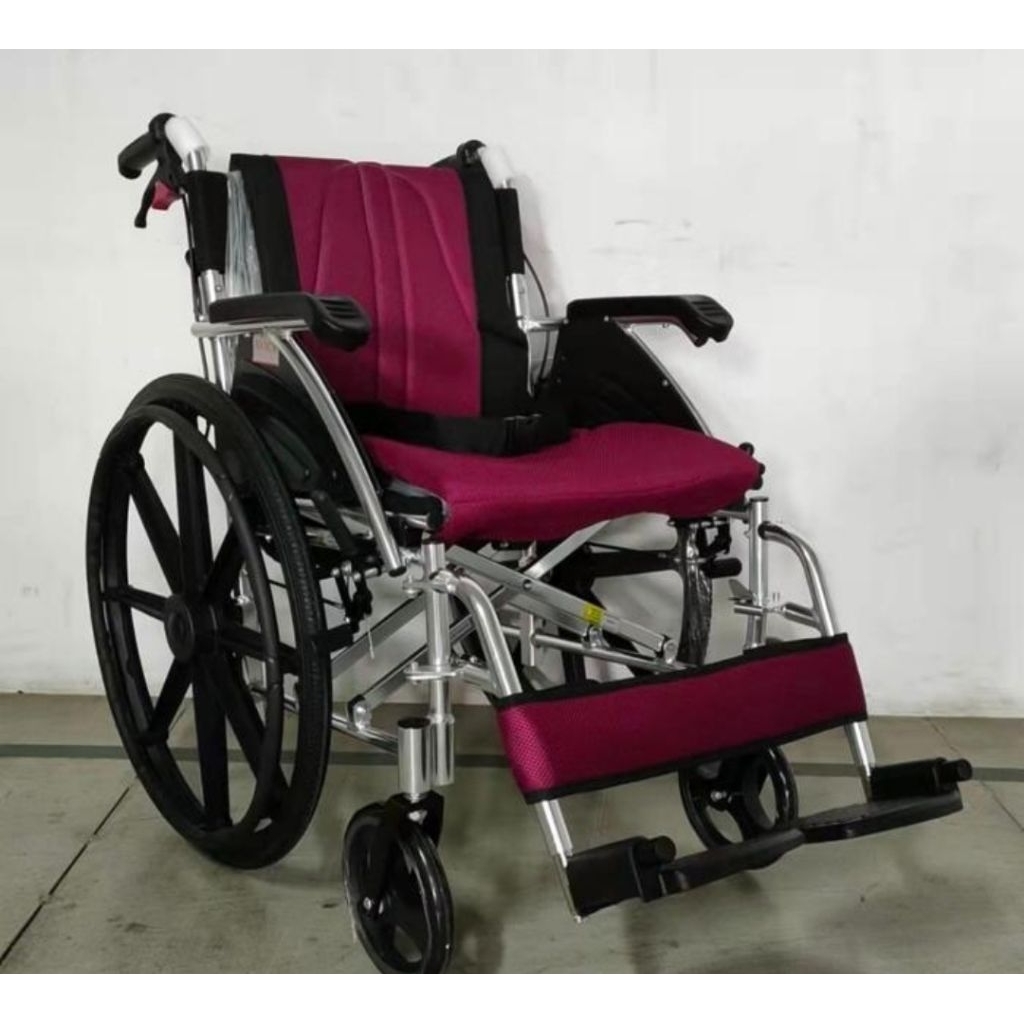 Kursi Roda Avico Atlas Deluxe Aluminium
