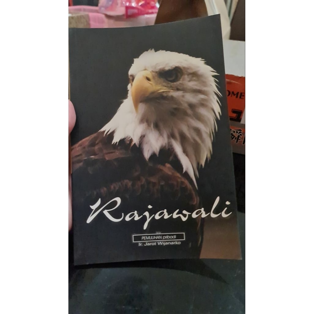 Buku Bacaan Rohani Bekas Rajawali Jarot Wijanarko