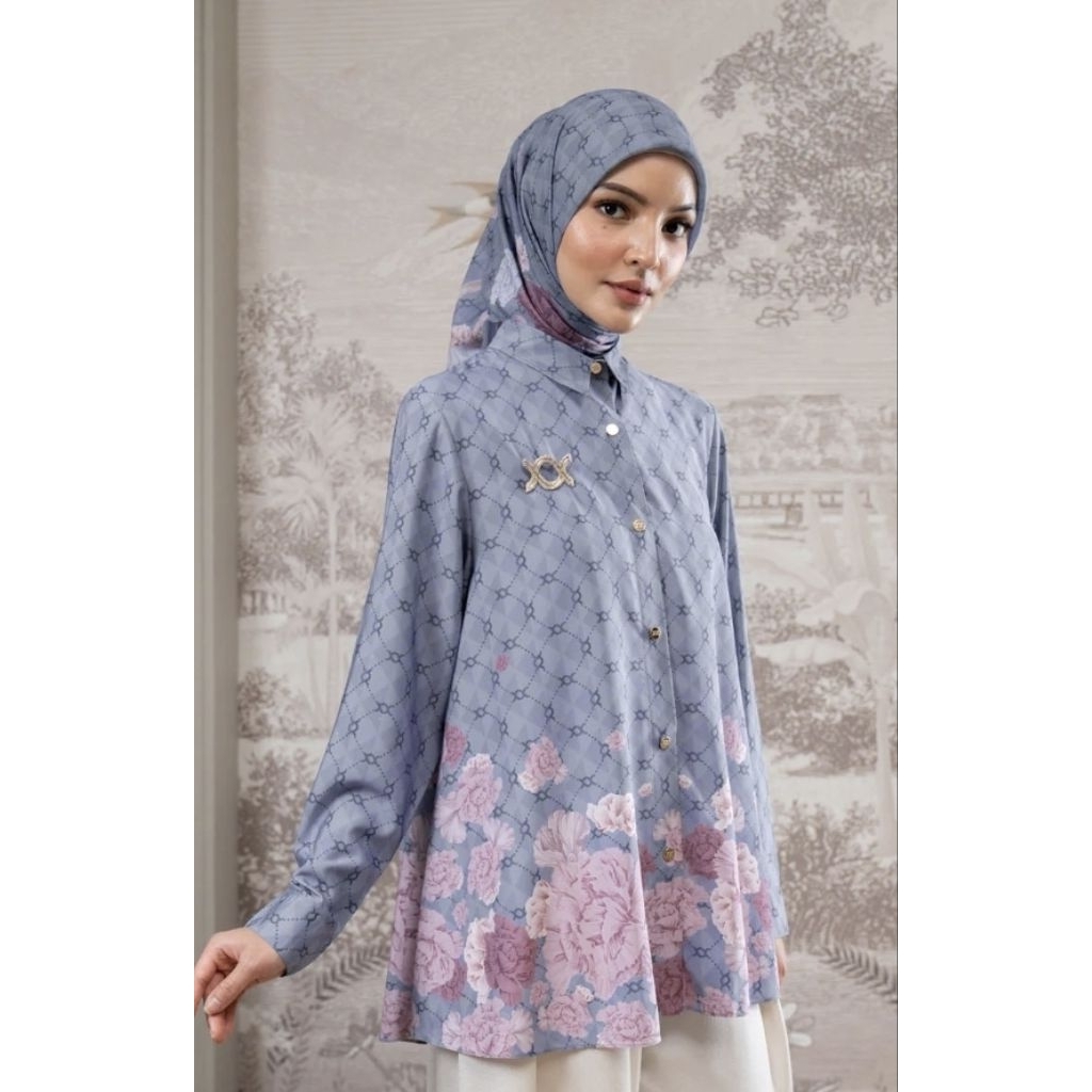 Wearing Klamby Rosette Shirt, Rosette Shirt 2.0