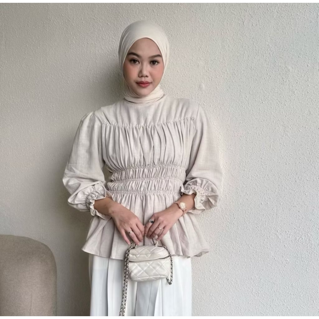 Mirel atasan wanita/ Atasan perempuan/ Baju wanita kekinian / Baju karet di dada