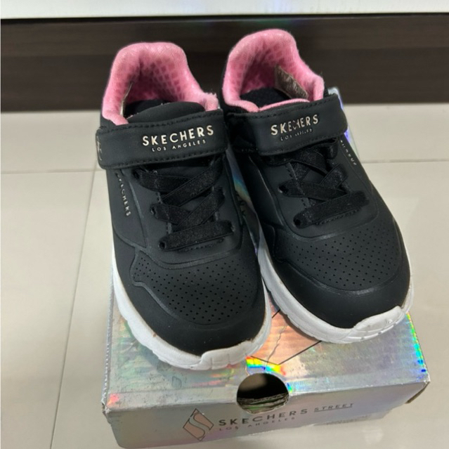 Skechers Sepatu Anak Perempuan Hitam Size 24