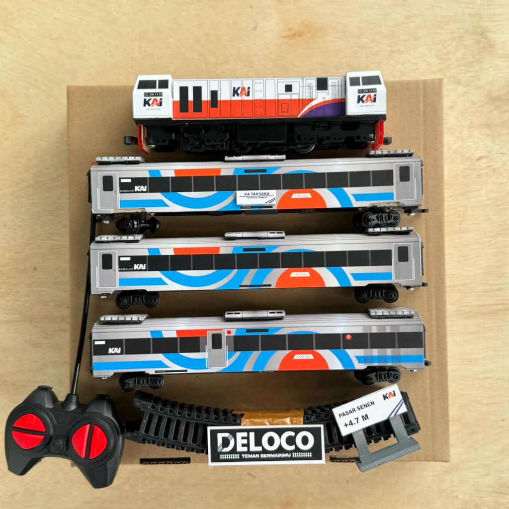 Paket Murah Rangkaian Miniatur Kereta Api RC ,lokomotif cc206,2 gerbong TAKSAKA,1gerbong makan taksa