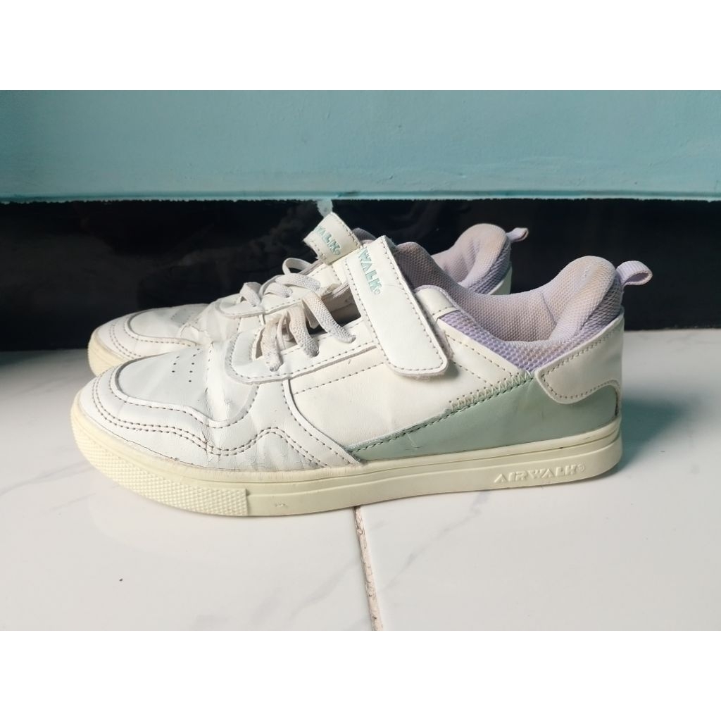 Sepatu Anak Merk AIRWALK