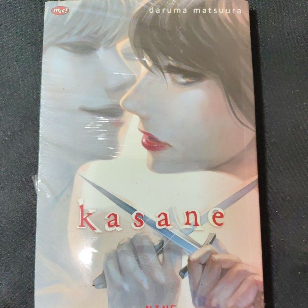 Komik Kasane 9 (segel)