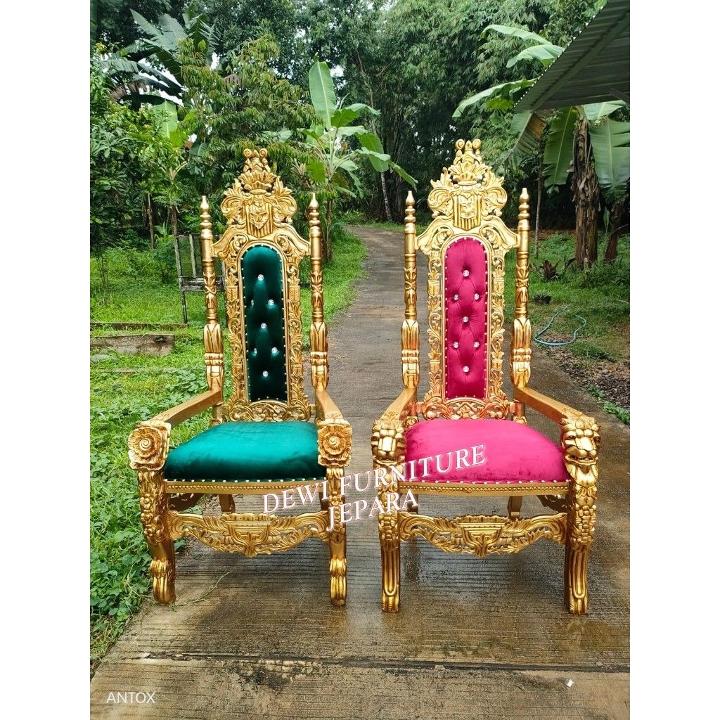 Kursi raja Kursi podium Kursi pelaminan