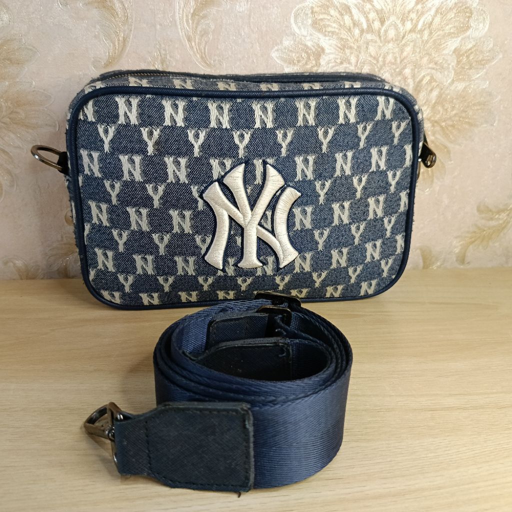 MLB NY Yankees Monogram Bag