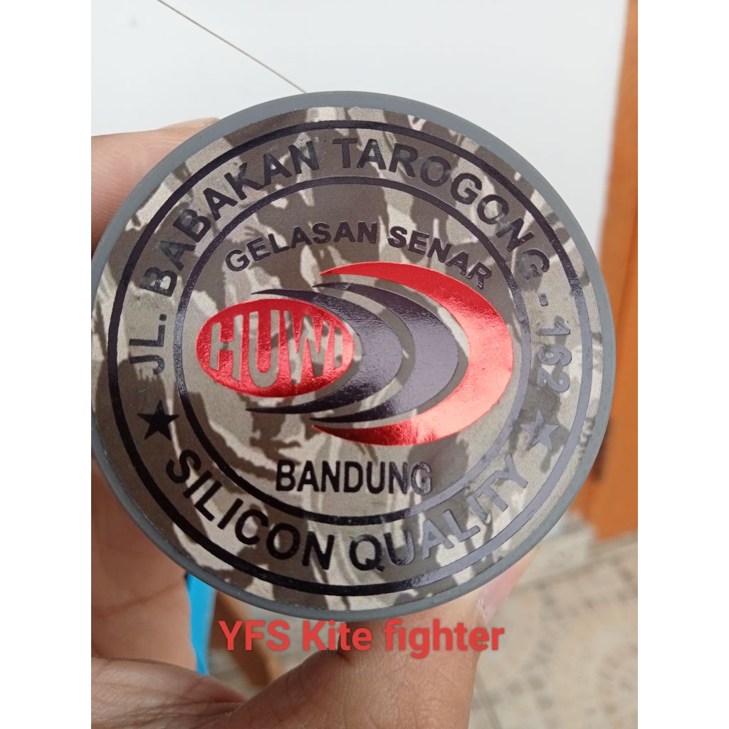 Gelasan HUWI label Army , molor Bahan n66 ori size 0,22 panjang 2000 yard