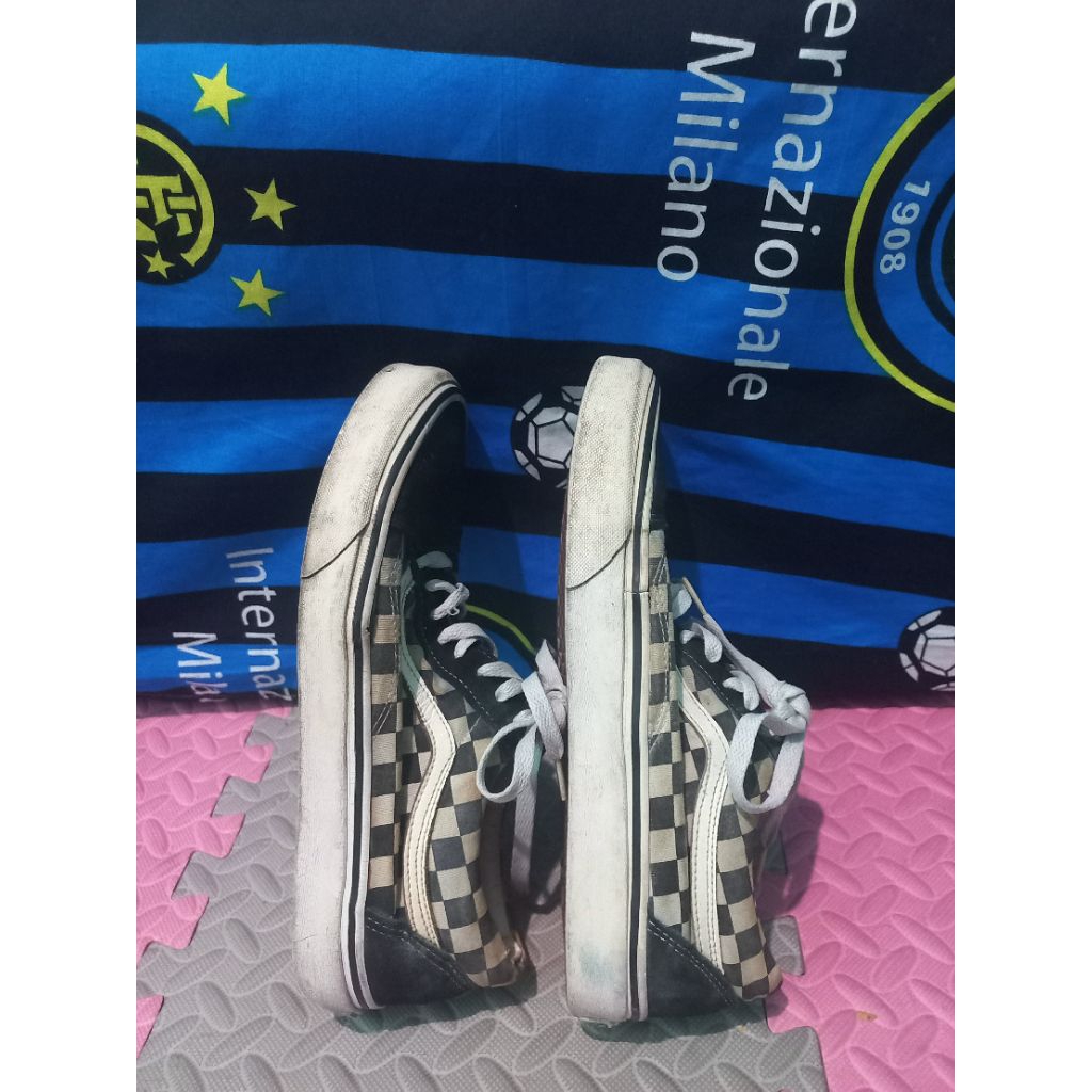 SEPATU SNEAKERS SEPATU MURAH SEPATU SKATEBOARD SEPATU BEKAS SEPATU SECOND