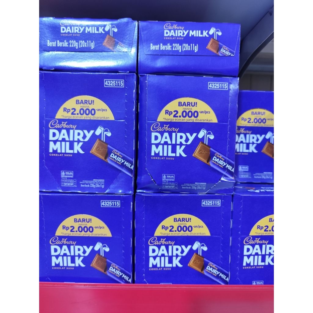 Cadbury Dairy Milk (1 Box isi 20 pcs)