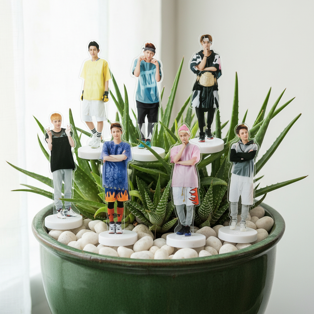 Standee Figure Akrilik EXO Wolf Era Mama EXO K EXO M