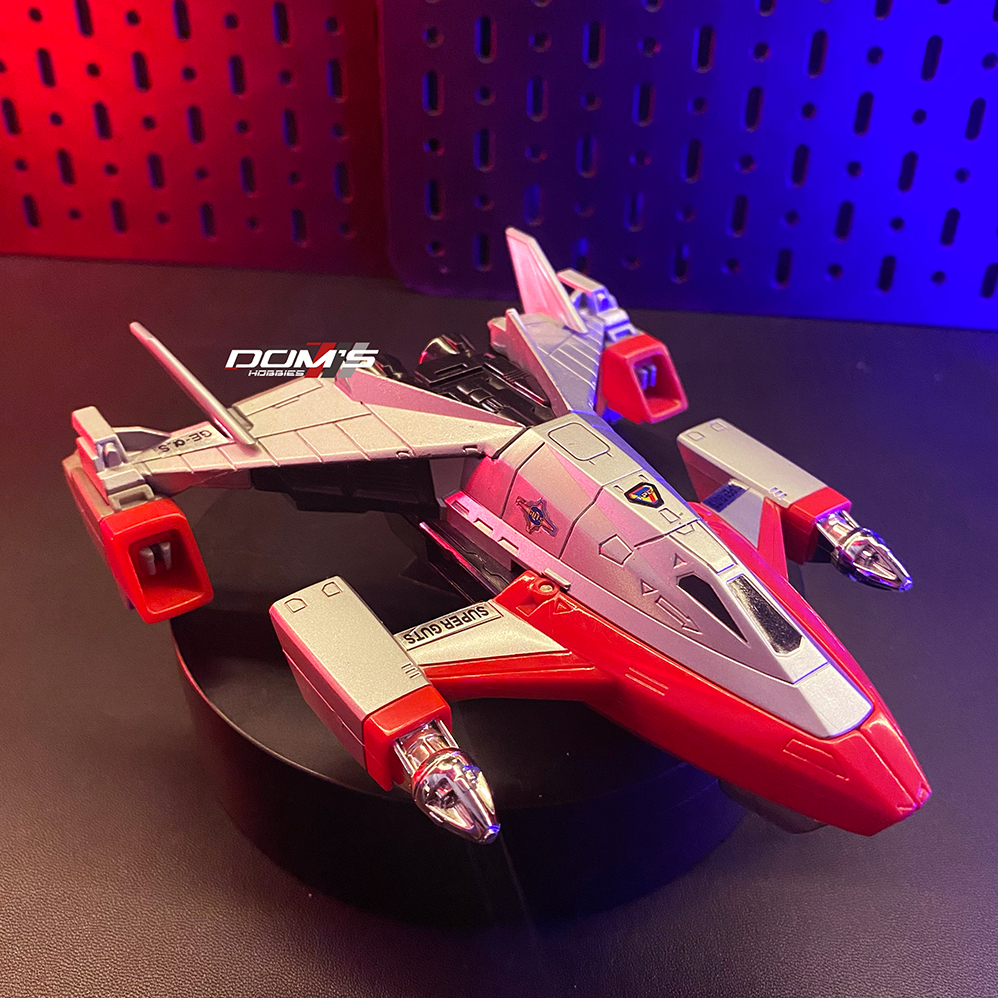 PESAWAT ULTRAMAN DX GUTS EAGLE ALPHA SUPERIOR - BANDAI - ULTRAMAN DYNA