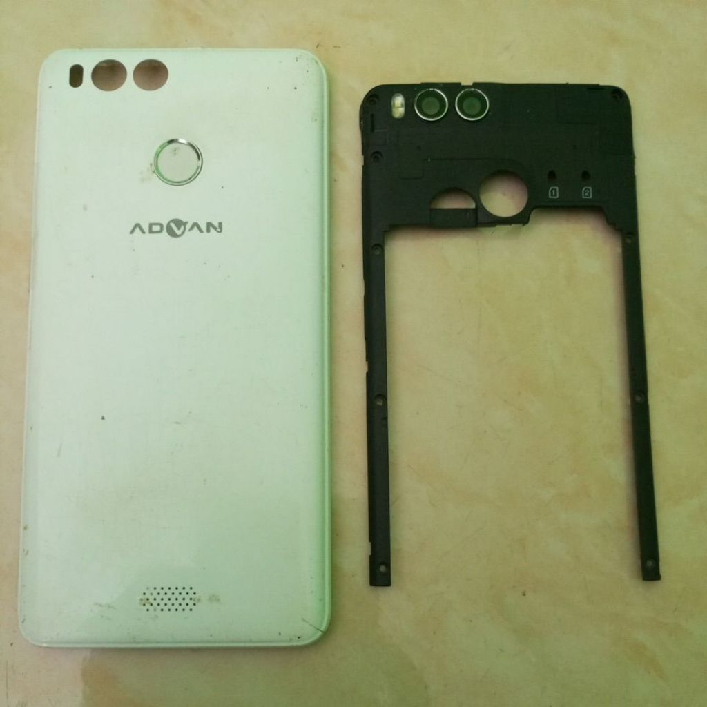 backdoor+ tutup mesin +pingerfrint advan i5c duo ori