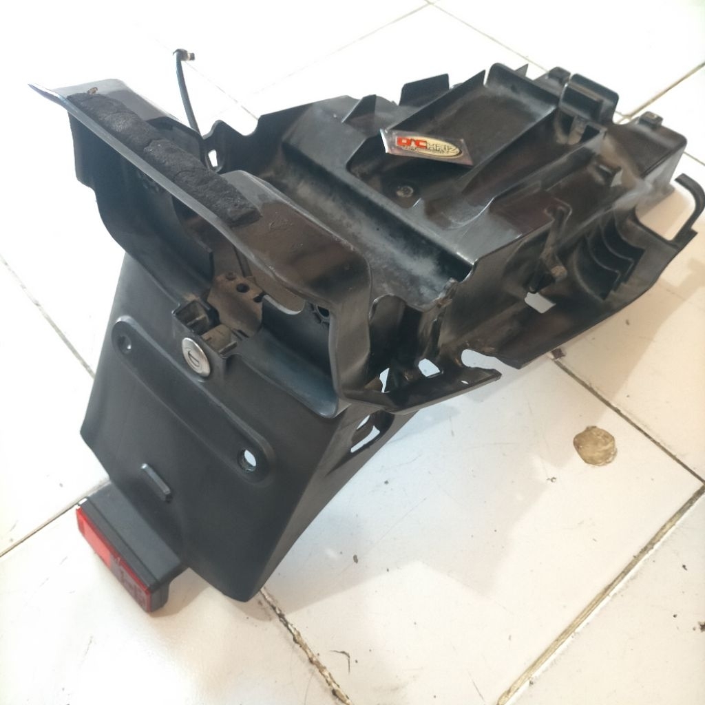 Spakbor belakang cb 400 Vtec cb400  original