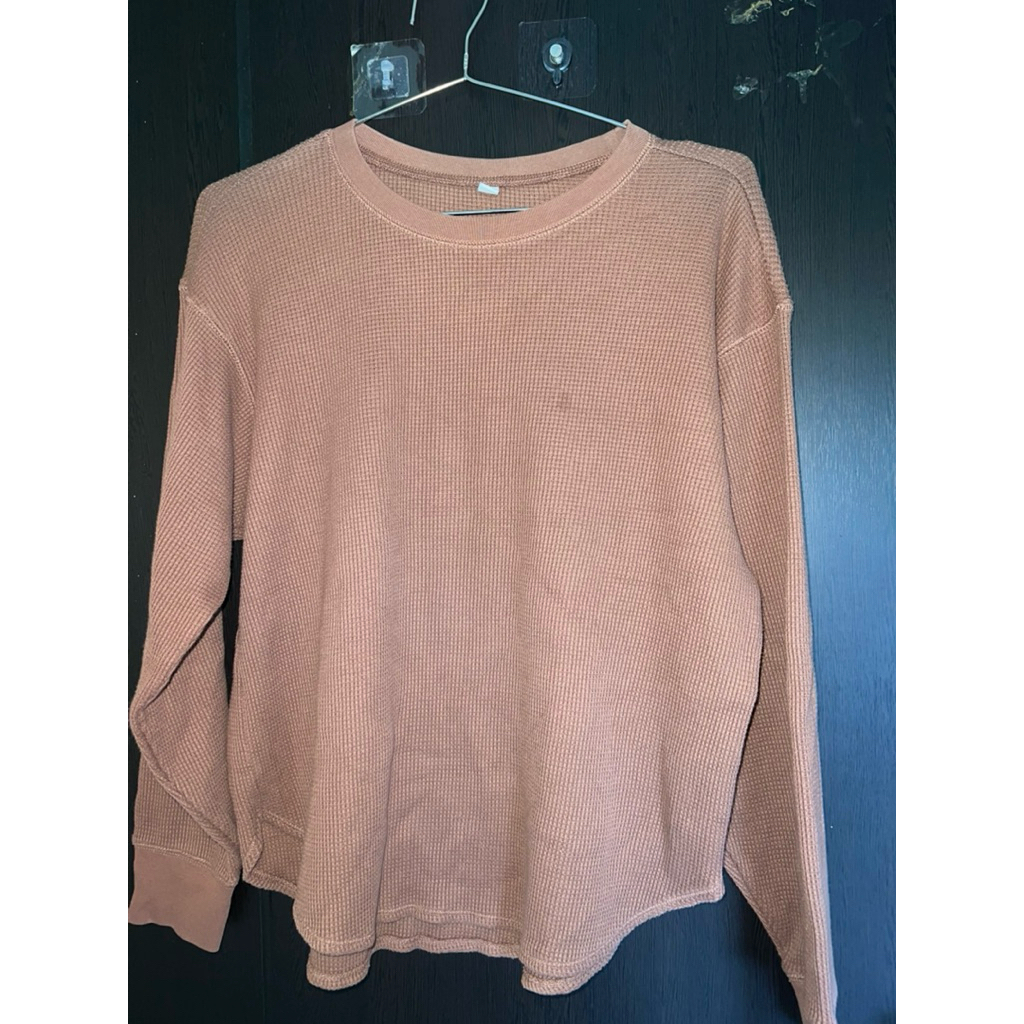 Preloved Sweater Wanita Uniqlo