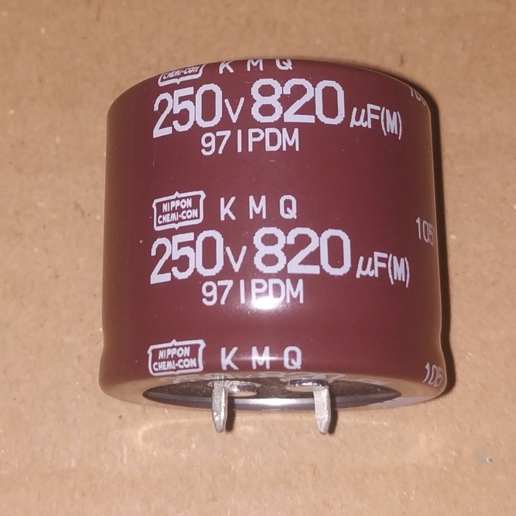 C Elko Elco 820uF 250V 820 uF 250 V NIPPON CHEMICON