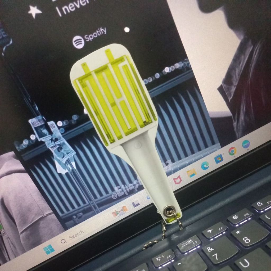 Ganci / Keychain / Gantungan Kunci Lightstick NCT Mini (plastik)
